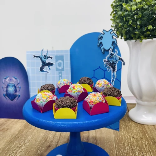 Decoração de festa Besouro Azul — Festaria