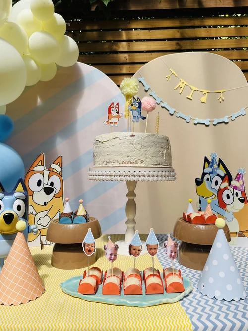 Decoração de festa Bluey e Bingo — Festaria