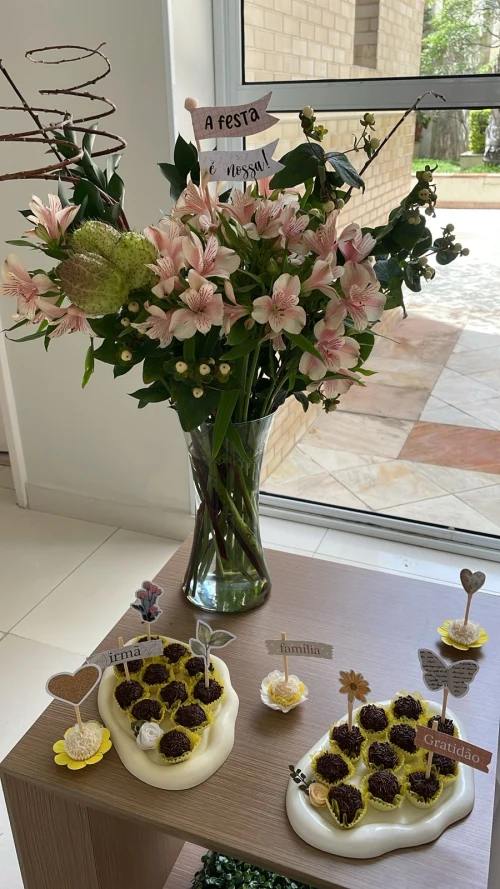 Decoração de festa Flores e Jardim — Festaria