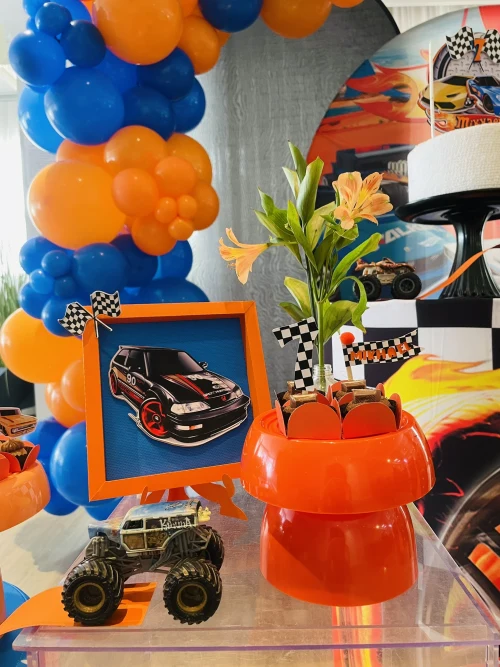 Decoração de festa Hot Wheels — Festaria