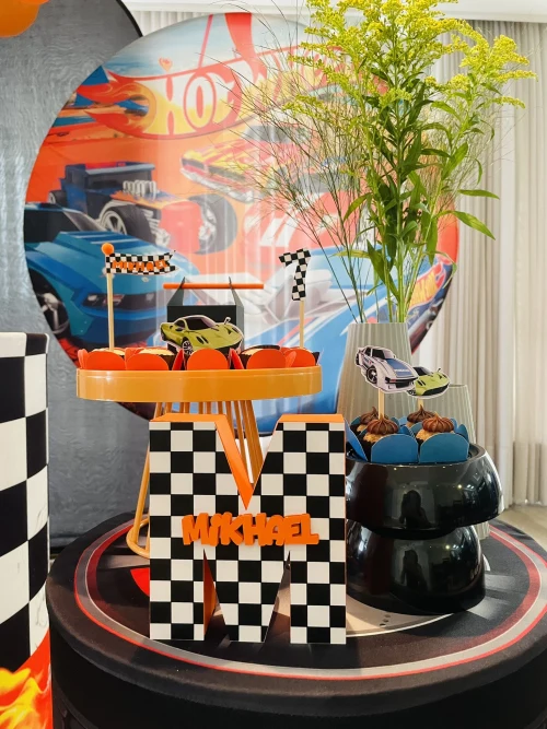Decoração de festa Hot Wheels — Festaria