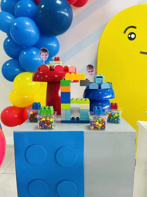 Decoração de festa Lego — Festaria