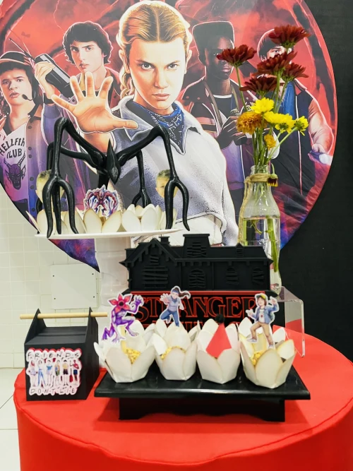 Decoração de festa Stranger Thing — Festaria
