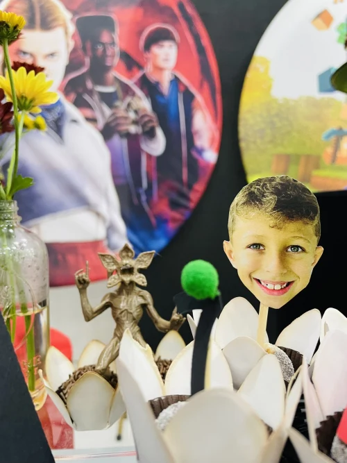 Decoração de festa Stranger Thing — Festaria