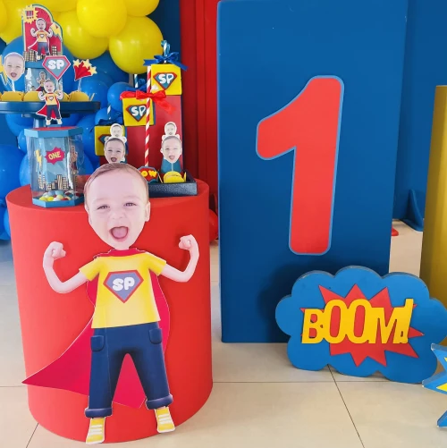 Decoração de festa Super Heróis personalizados — Festaria