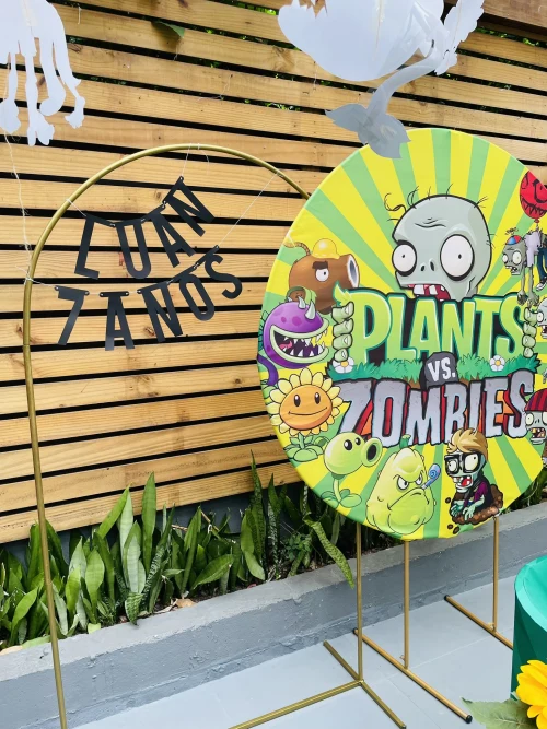 Decoração de festa Zombies vs Plants — Festaria